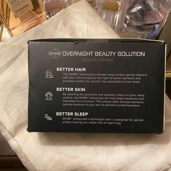 SHINE by Night: Satin Beauty Pillowcase (2 for 1) - Picture 2 of 8